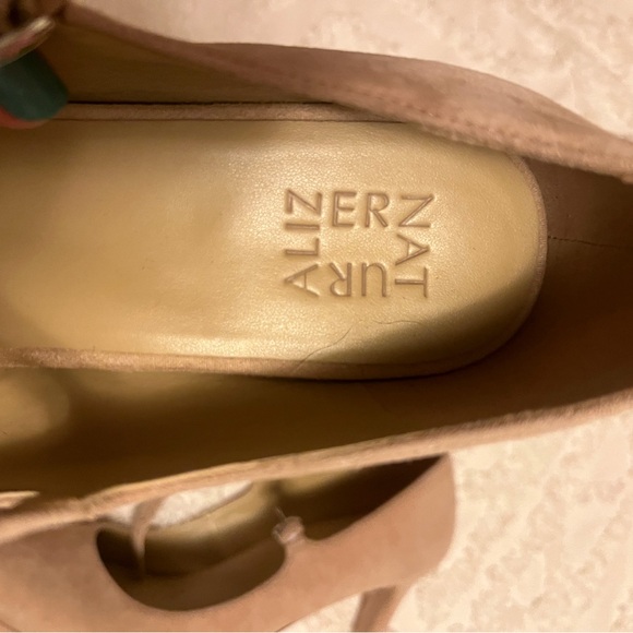 Naturalizer Women's Tan Mary Jane Heels - Picture 6 of 7